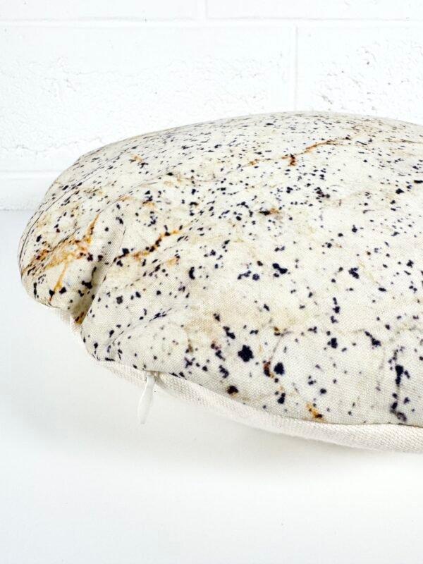 COUSSIN ROND LAISSEZ LUCIE FAIRE