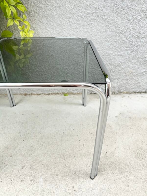 TABLE D'APPOINT SPACE AGE