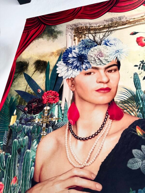 TENTURE MURALE FRIDA