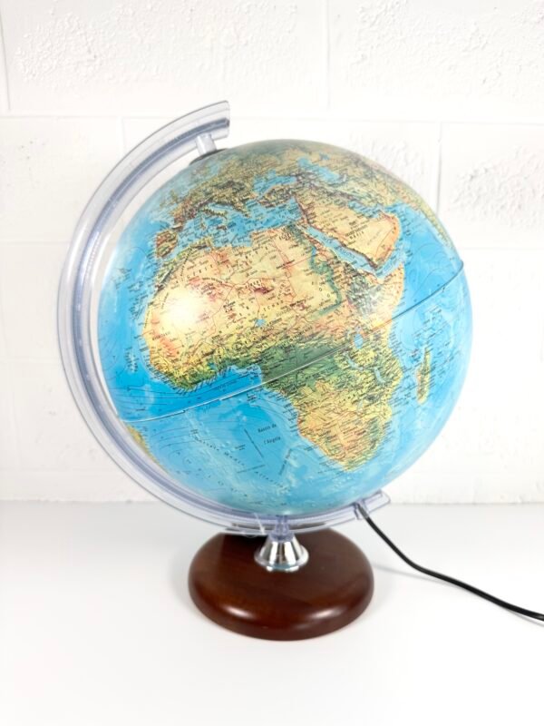 GLOBE LUMINEUX
