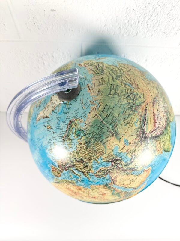 GLOBE LUMINEUX