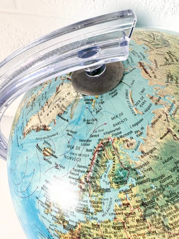 GLOBE LUMINEUX