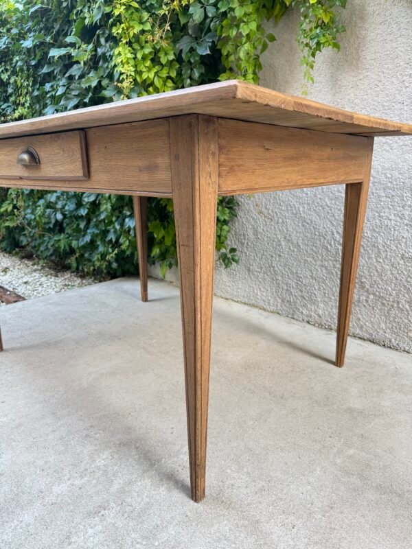 TABLE / BUREAU LILI