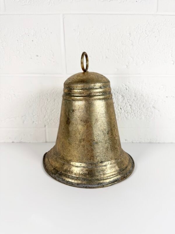 IMG_7993 CLOCHE PLASTIQUE DORÉE