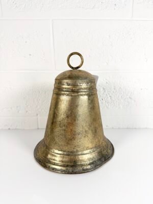 IMG_7994 CLOCHE PLASTIQUE DORÉE