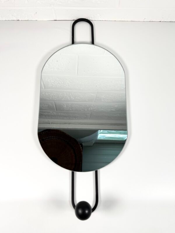 IMG_8981 MIROIR OVALE MÉTAL NOIR + PATÈRE