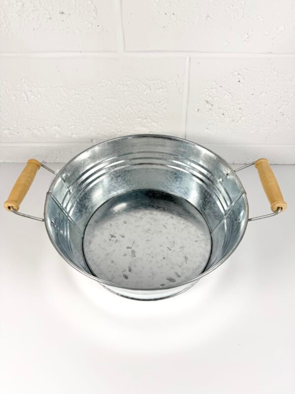 IMG_8996 PETITE BASSINE EN ZINC