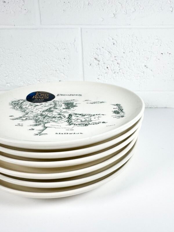 IMG_9528 ASSIETTE LE SEIGNEUR DES ANNEAUX