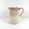 PICHET EN GRES BEIGE STRIÉ