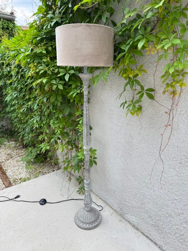 LAMPADAIRE GRIS ET TAUPE