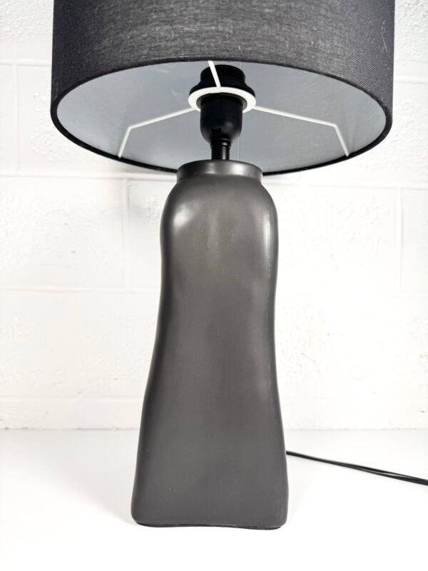 LAMPE À POSER NOIRE