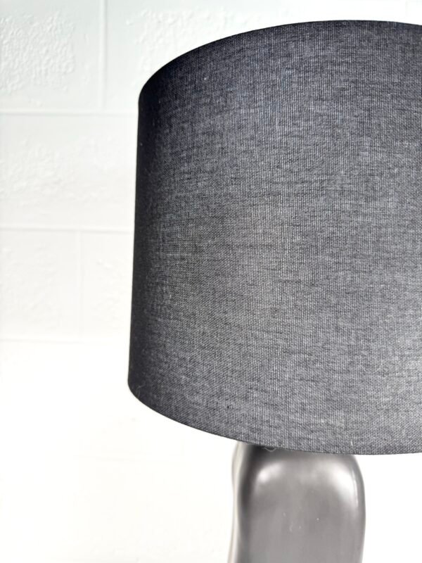 LAMPE À POSER NOIRE