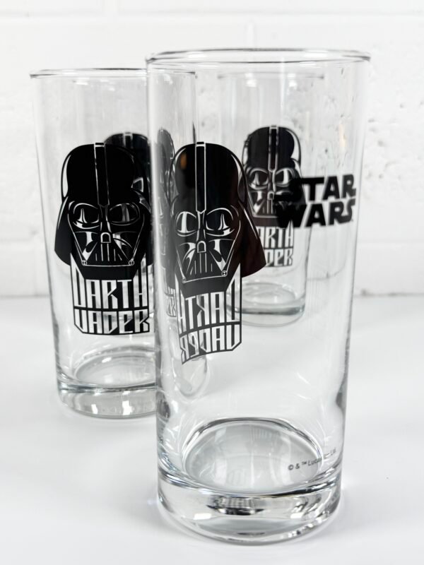IMG_7307 ENSEMBLE DE 4 VERRES STAR WARS